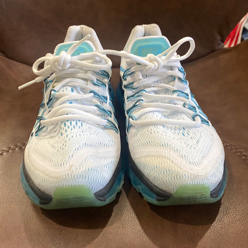 Nike Air max running shoes size 9
